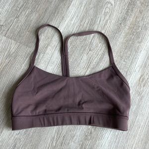 Lulu Lemon Flow Y Bra Nulu - size 6
